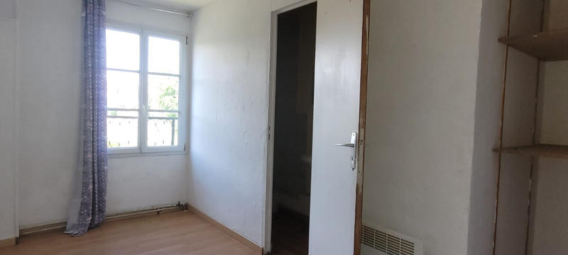 Maison - 203 m² - 12 pièces