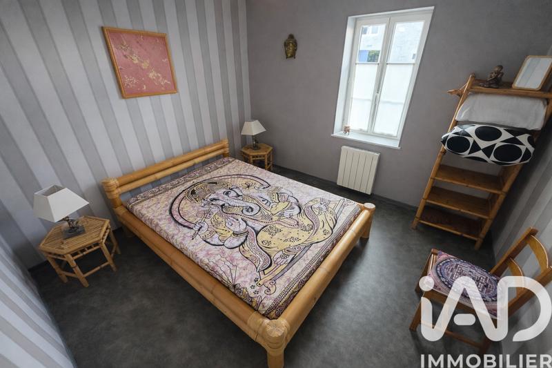 Maison - 254 m² - 11 pièces