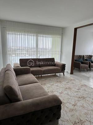 Appartement - 76 m² - 4 pièces