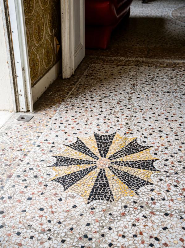 Bastide - 325 m² - 14 pièces