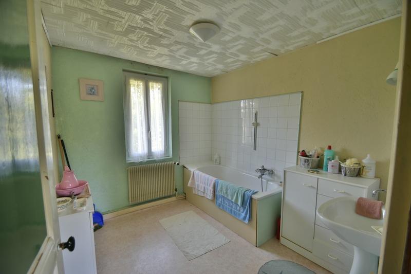 Maison - 93 m² - 4 pièces