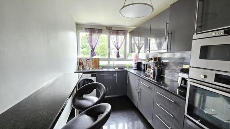 Appartement - 82 m² - 4 pièces