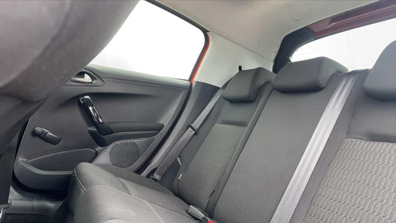 Peugeot 208 I 1.2 PureTech 82 Style