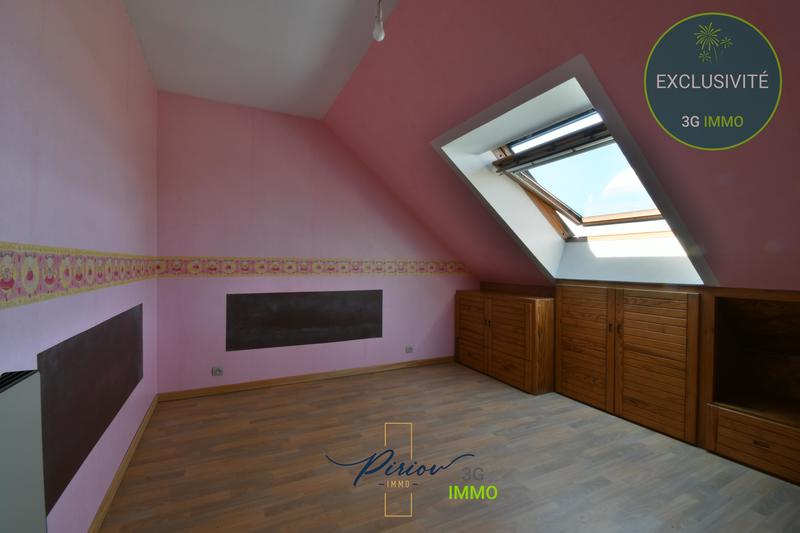 Maison - 106 m² - 7 pièces