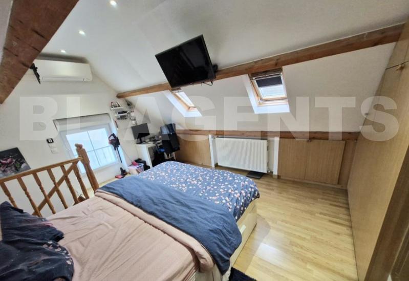 Maison - 111 m² - 4 pièces