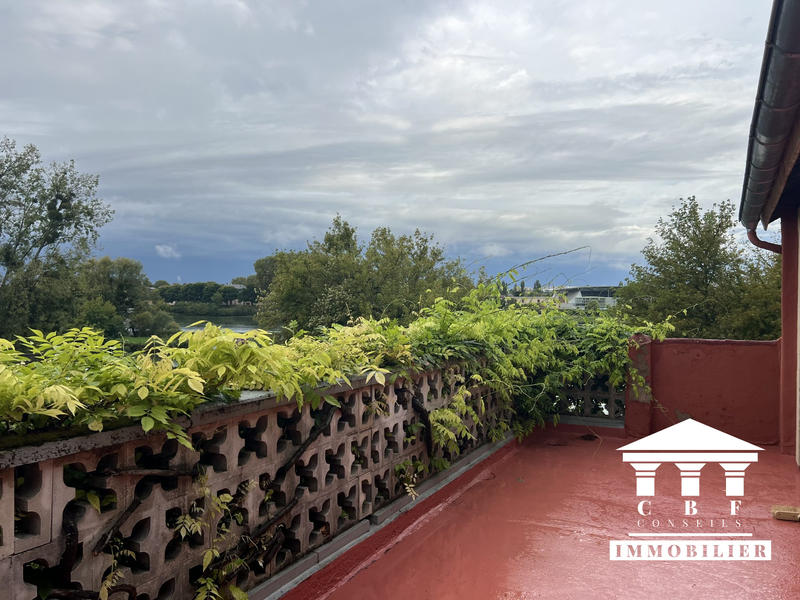 Maison ancienne - 163 m² - 12 pièces