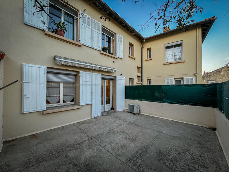 Appartement - 76 m² - 3 pièces