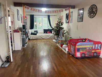 Maison - 144 m² - 6 pièces