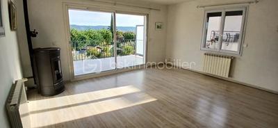 Maison traditionnelle - 110 m² - 5 pièces