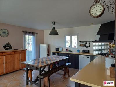 Maison - 134 m² - 5 pièces