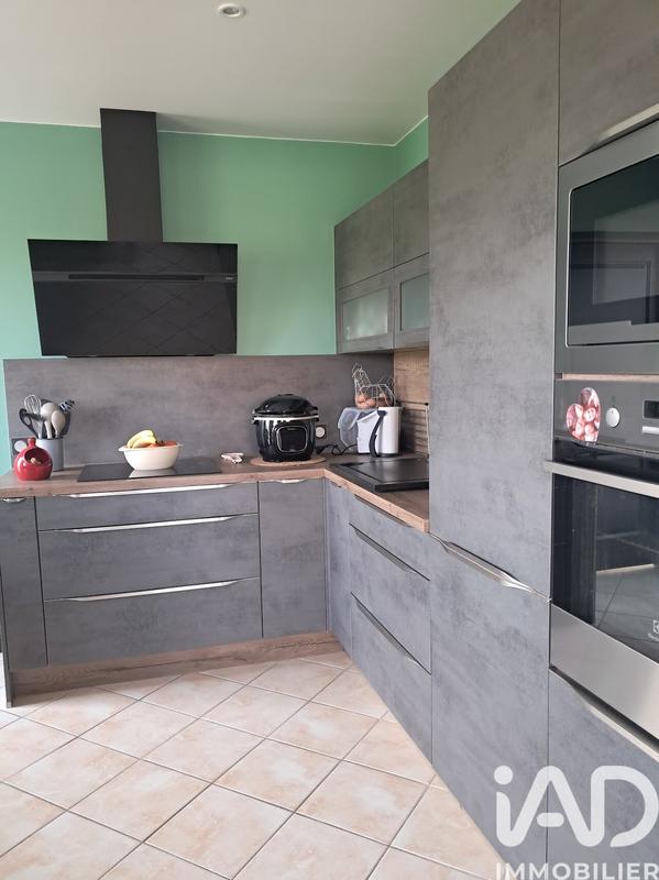 Maison - 163 m² - 8 pièces