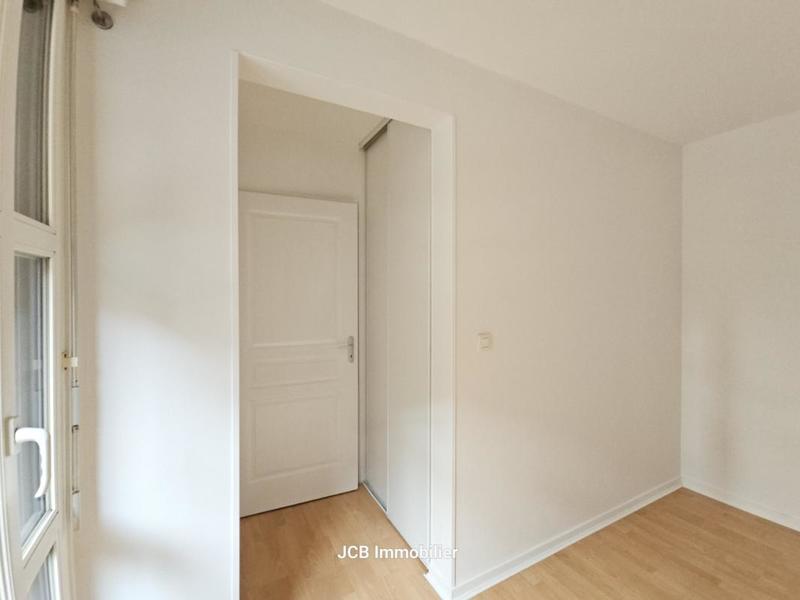 Appartement - 98 m² - 4 pièces