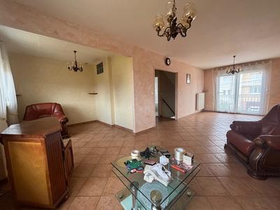 Maison - 98 m² - 4 pièces