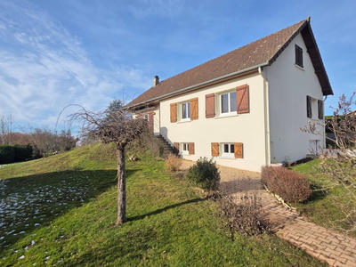 Maison - 103 m² - 5 pièces
