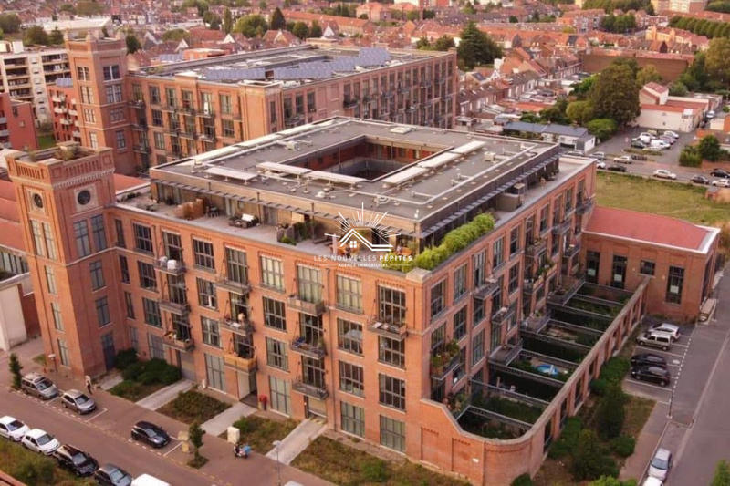 Loft - 43 m² - 2 pièces