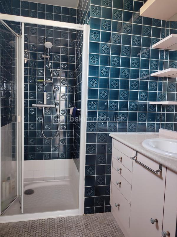 Maison traditionnelle - 163 m² - 7 pièces