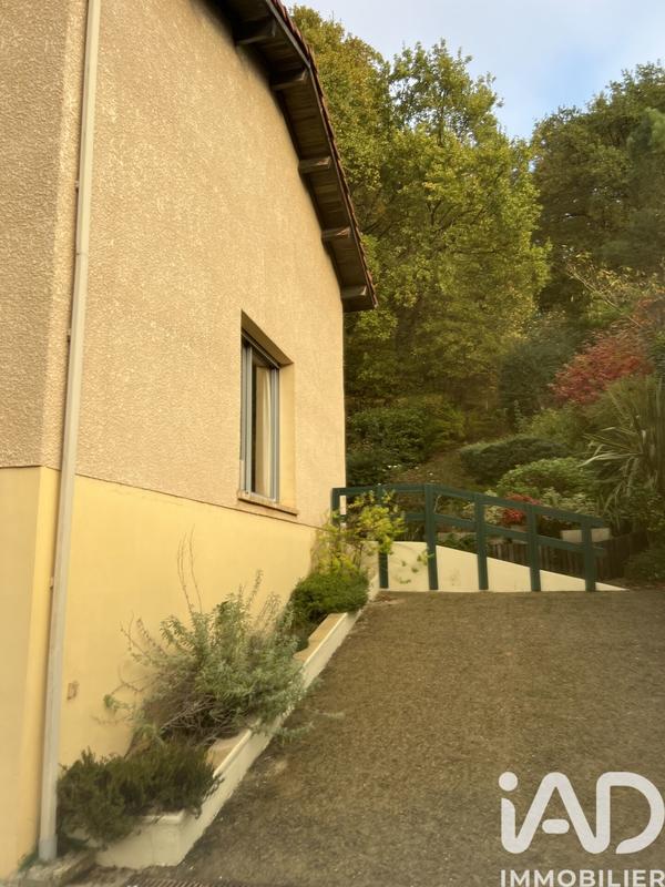 Maison - 140 m² - 4 pièces