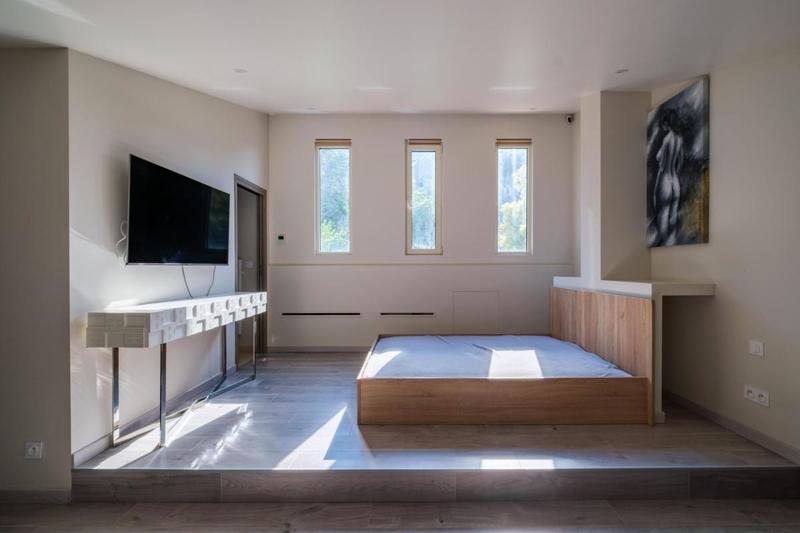 Villa - 258 m² - 14 pièces