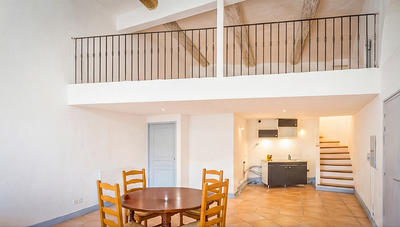 Appartement - 61 m² - 2 pièces