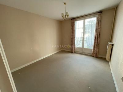 Appartement - 79 m² - 2 pièces