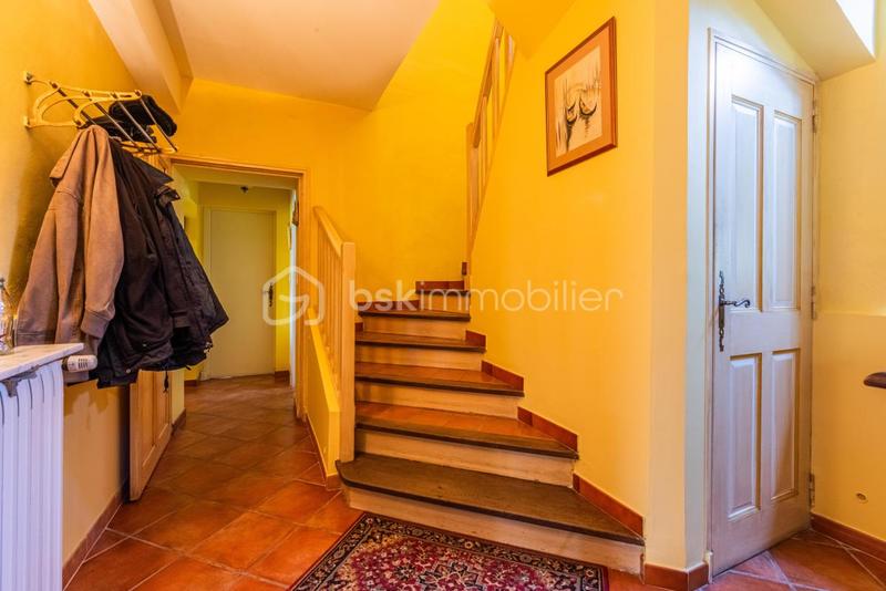 Demeure - 208 m² - 7 pièces