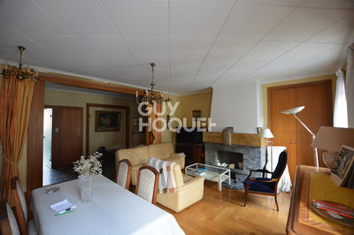 Appartement - 93 m² - 2 pièces