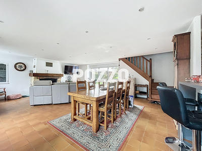 Maison - 115 m² - 4 pièces