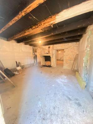 Maison traditionnelle - 260 m² - 6 pièces