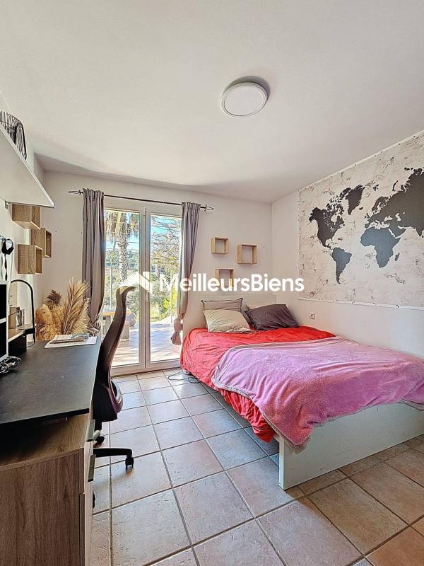 Villa - 136 m² - 5 pièces