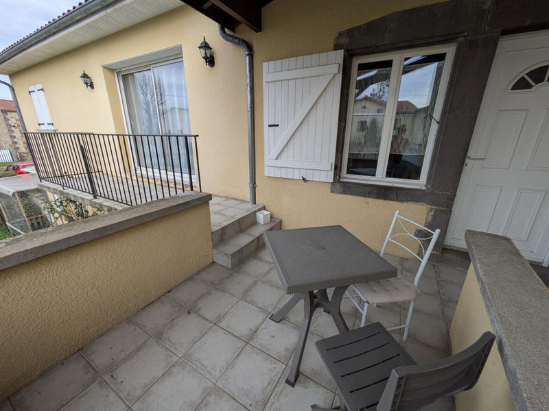 Maison - 99 m² - 7 pièces