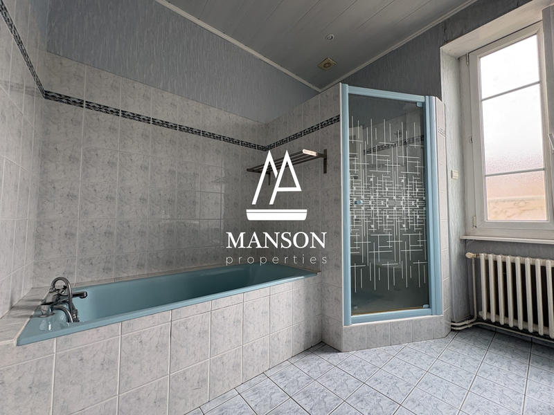 Maison ancienne - 134 m² - 7 pièces