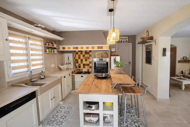 Maison - 155 m² - 7 pièces