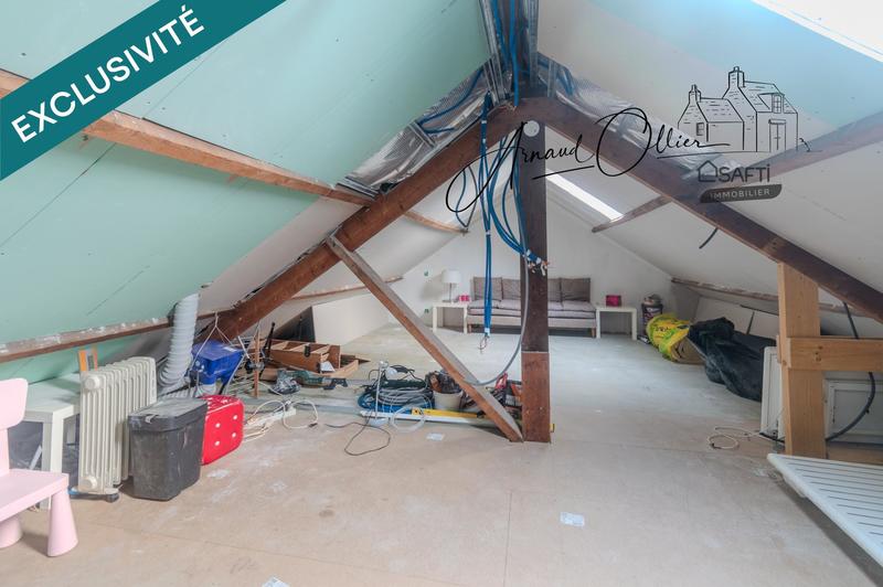 Maison - 97 m² - 5 pièces