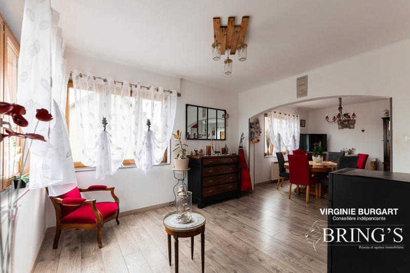 Maison - 176 m² - 7 pièces