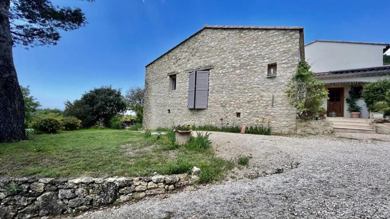 Villa - 210 m² - 7 pièces