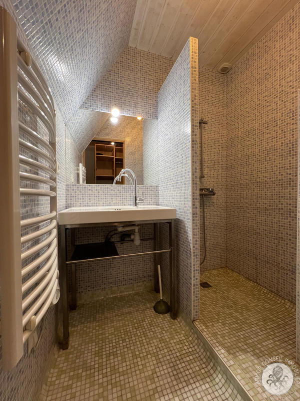 Maison - 121 m² - 5 pièces