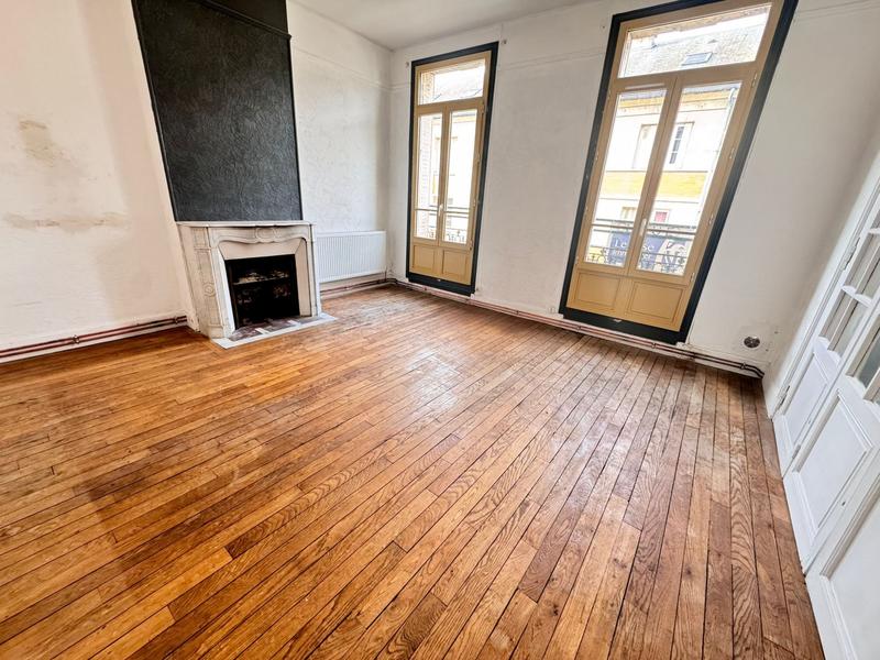 Appartement - 110 m² - 4 pièces