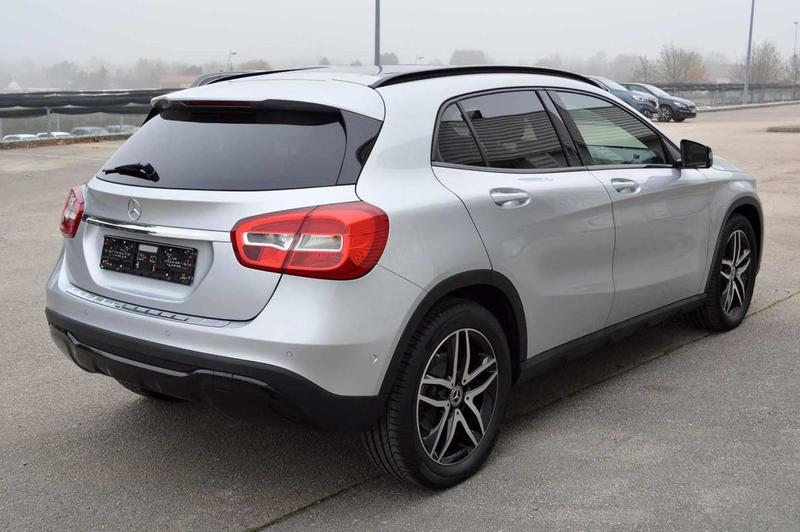 Mercedes Classe Gla 220 d Inspiration 7g-Dct 4matic