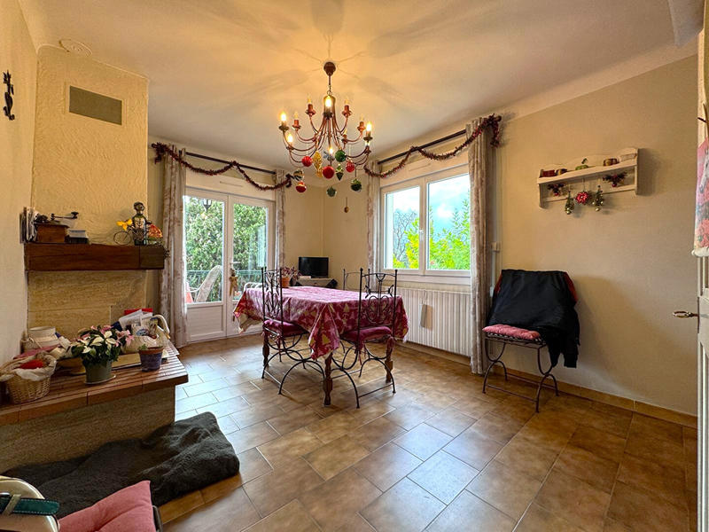 Maison - 133 m² - 6 pièces