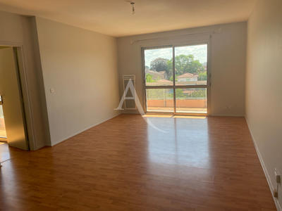 Appartement - 62 m² - 2 pièces