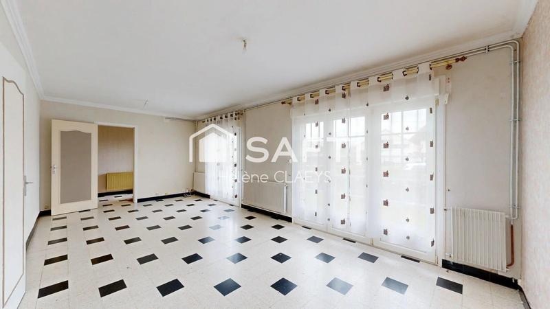 Maison - 90 m² - 4 pièces