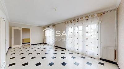 Maison - 90 m² - 4 pièces