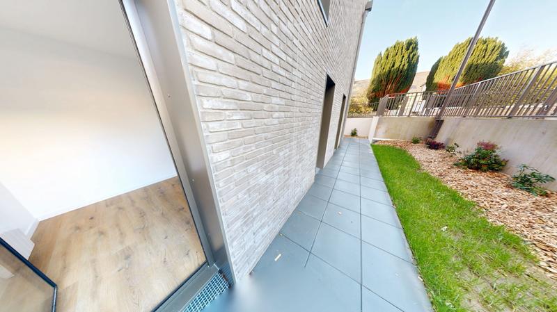 Appartement - 81 m² - 3 pièces