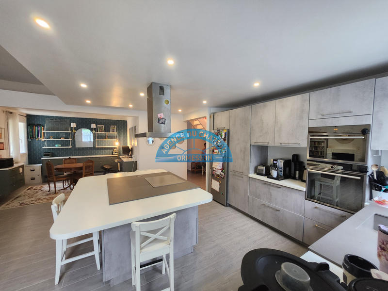 Maison - 164 m² - 7 pièces