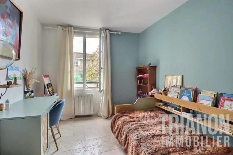 Appartement - 92 m² - 4 pièces