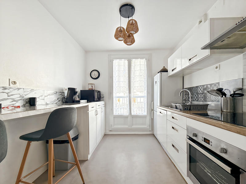 Appartement - 65 m² - 4 pièces