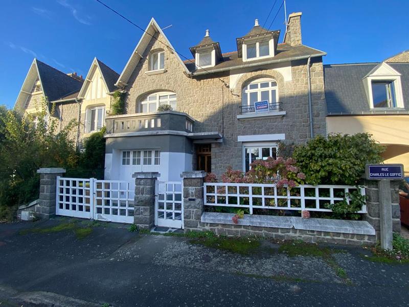 Maison - 142 m² - 7 pièces