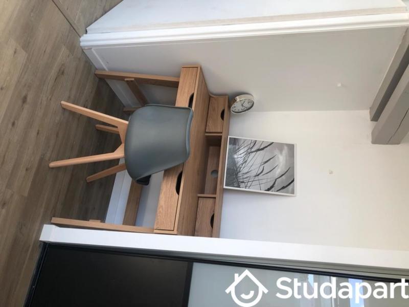 Chambre - 16 m² - 1 pièce