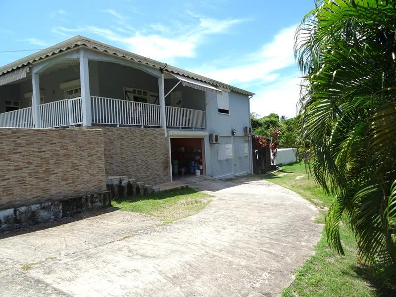 Maison - 192 m² - 8 pièces