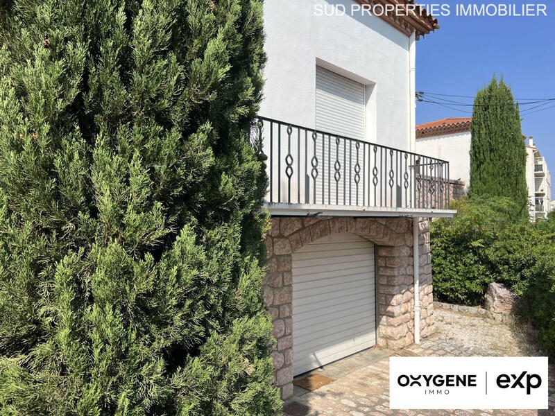 Maison - 247 m² - 7 pièces